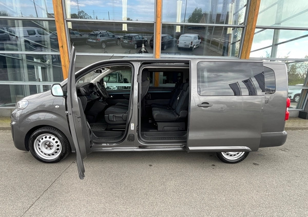 Peugeot Traveller cena 109900 przebieg: 129800, rok produkcji 2018 z Gdańsk małe 191